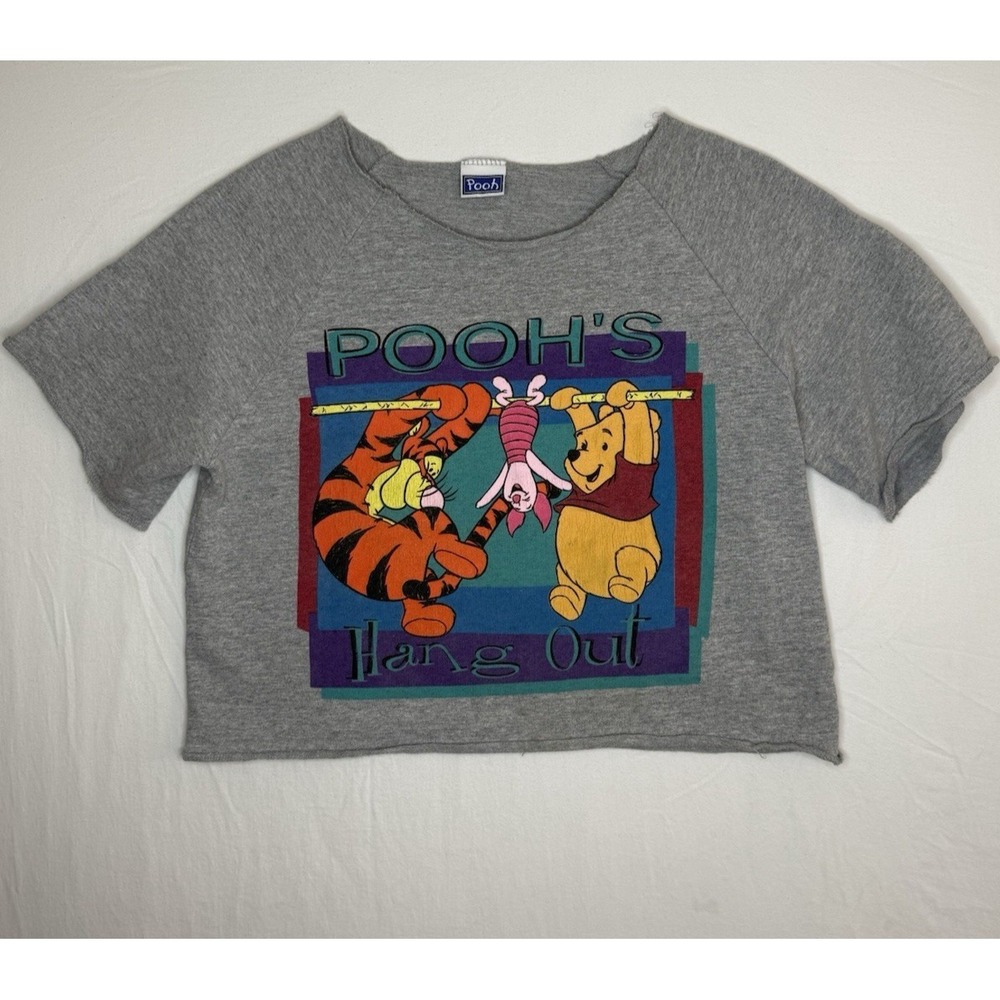 Vintage Disney Winnie the Pooh "Pooh's Hang Out" Gray Crop Graphic T-Shirt S